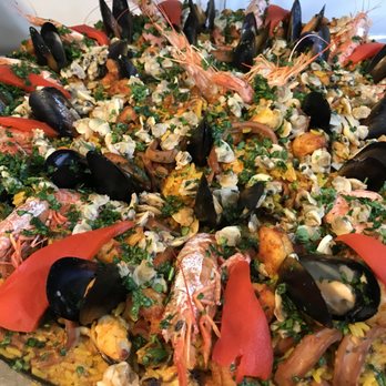 Bahía Camarones - La paella de los sábados ! imperdible - Seafood Markets Near Me - Buenos Aires, C Bahía Camarones - La paella de los sábados ! imperdible - Seafood Markets Near Me - Buenos Aires, C