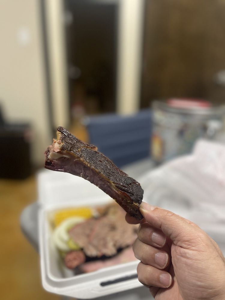 Riley's Pit BBQ Logo