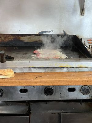 Robert's Grill by null