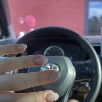 Spa de Miel - Round with design - Nail Salons Near Me - Belton, Texas Spa de Miel - Round with design - Nail Salons Near Me - Belton, Texas