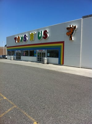 TOYS R US - CLOSED - Updated February 2026 - 821 Columbia Ctr