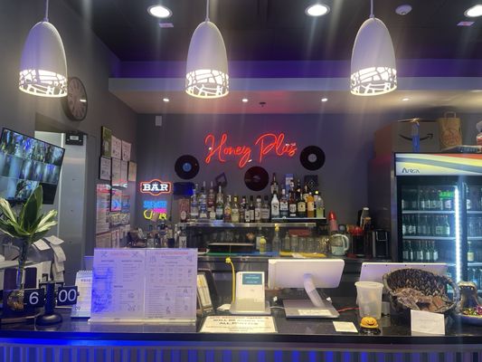 Honey Plus Karaoke by null