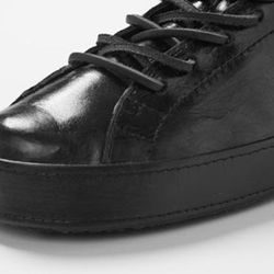 lee james shoes