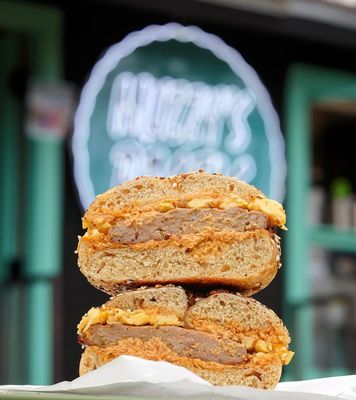 Muzzy's Bagels by null