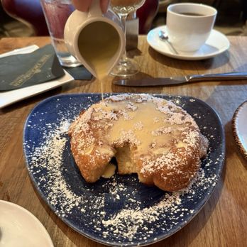 The Dearborn - Croissant Monkey Bread - New American Near Me - Chicago, Illinois The Dearborn - Croissant Monkey Bread - New American Near Me - Chicago, Illinois
