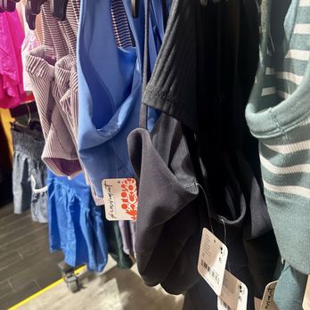 DICK'S Sporting Goods - Free people movement - Sports Wear Near Me - The Woodlands, Texas
