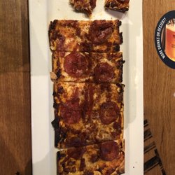 BJ's Restaurant & Brewhouse - Pepperoni Extreme Flatbread