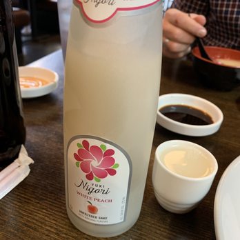 Harumi - White peach sake - Japanese Near Me - Phoenix, Arizona Harumi - White peach sake - Japanese Near Me - Phoenix, Arizona