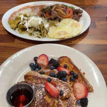 Cafe De Olla - American Near Me - Monrovia, California