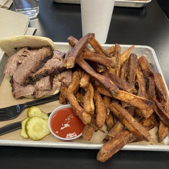 SAUCED Barbeque & Brews - Barbeque Near Me - Eureka springs, Arkansas SAUCED Barbeque & Brews - Barbeque Near Me - Eureka springs, Arkansas