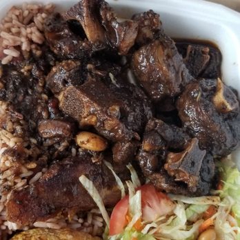 Donna's Caribbean Restaurant - This is a medium lunch special. Oxtail, rice and peas, 2 plantains and salad - Caribbean Near Me - Miami Gardens, Florida Donna's Caribbean Restaurant - This is a medium lunch special. Oxtail, rice and peas, 2 plantains and salad - Caribbean Near Me - Miami Gardens, Florida