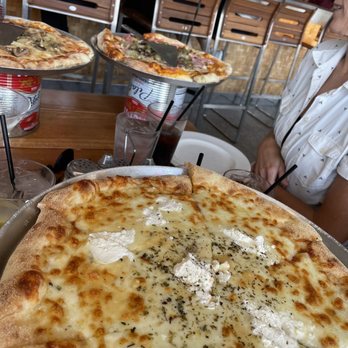 Venezia - Four cheese pizza, mortadella pizza and the best, Hawaiian with ham subbed with mushrooms - Pizza Near Me - Sarasota, Florida Venezia - Four cheese pizza, mortadella pizza and the best, Hawaiian with ham subbed with mushrooms - Pizza Near Me - Sarasota, Florida
