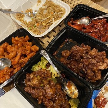 The Kirin Hut - Generous servings, great hospitality!  Our favorite restaurant in the AV.  This picture is AFTER we'd eaten! - Chinese Near Me - Lancaster, California