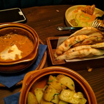 ROOH - Daal, Naan basket and potato - Indian Near Me - San Francisco, California ROOH - Daal, Naan basket and potato - Indian Near Me - San Francisco, California