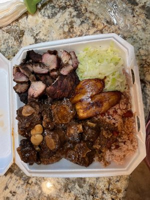 Jamaica Nyammingz Restaurant by null