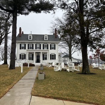 Stokelan Estate Winery - Gorgeous winery house - Wineries Near Me - Medford, New Jersey