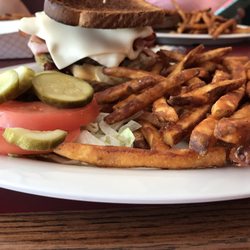 Mt's On 8th - Beltbuster with seasoned fries