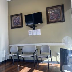 Access Medical Centers - Tv but not on and no unattended kids or verbal abuse! Don't get loud!