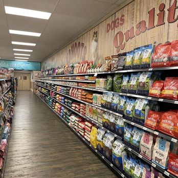 Kahoots Pet Store - Many choices of dog food - Pet Stores Near Me - Poway, California
