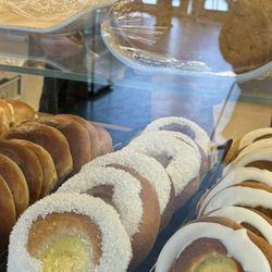 H. L. Muri - Norwegian pastries