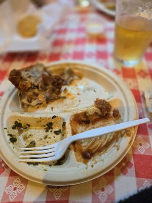 Gus’s World Famous Fried Chicken by null