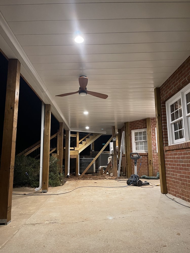 Slide of Cordero Underdecking