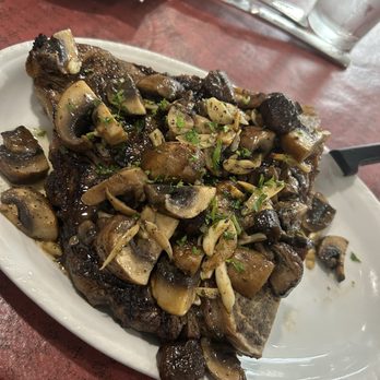 Valentino's Pizzeria - Porter house steak pasta petite sirah midnight magic Tobin James! - Pizza Near Me - Reedley, California Valentino's Pizzeria - Porter house steak pasta petite sirah midnight magic Tobin James! - Pizza Near Me - Reedley, California