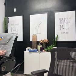Lana’s Nail Studio