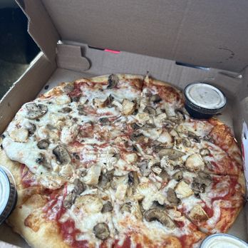 The Pizza Box - Grilled chicken mushroom pizza and ranch - Pizza Near Me - Virginia Beach, Virginia