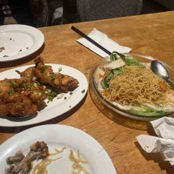 Harbor City Restaurant - Salt and Pepper chicken wings and Hong Kong style seafood chow mein - Barbeque Near Me - Seattle, Washington Harbor City Restaurant - Salt and Pepper chicken wings and Hong Kong style seafood chow mein - Barbeque Near Me - Seattle, Washington