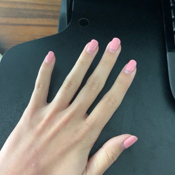Queen Spa - Gel nails after 4 weeks - Skin Care Near Me - Austin, Texas