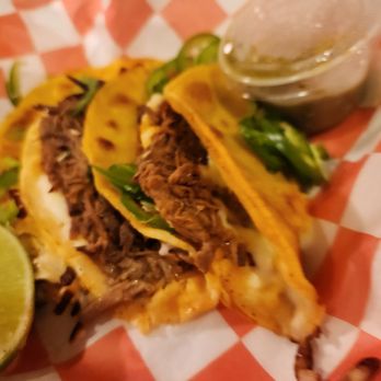 Cutting board CLT - Birria Tacos - Food Trucks Near Me - Charlotte, North Carolina Cutting board CLT - Birria Tacos - Food Trucks Near Me - Charlotte, North Carolina