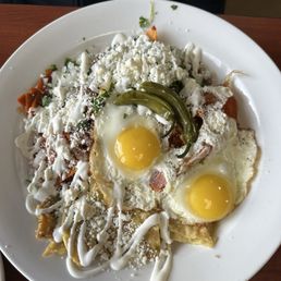 Carne asada chilaquiles