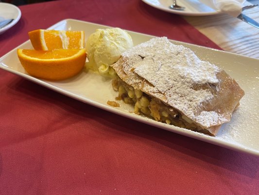 BISTRO MERCAT by null