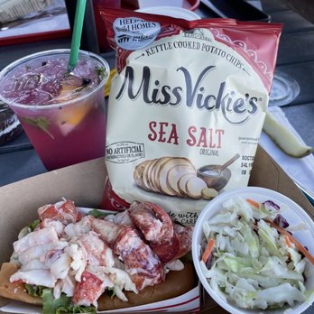 Thurston's Lobster Pound - Lobster roll, chips, slaw & Bluemonade drink - Seafood Near Me - Bernard, Maine Thurston's Lobster Pound - Lobster roll, chips, slaw & Bluemonade drink - Seafood Near Me - Bernard, Maine