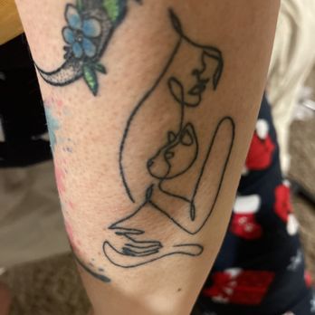 Lady Ink Tattoo - Tattoo Near Me - Spokane, Washington