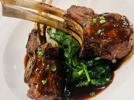 Aspen Grille by null