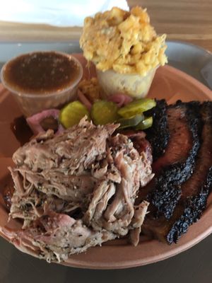 La Traila Barbecue by null