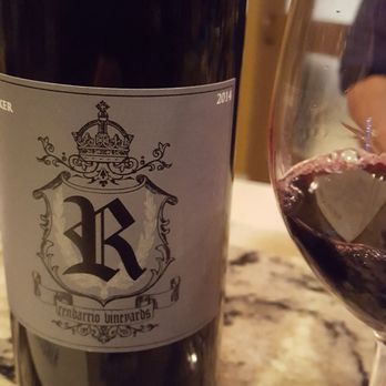 Somm's Kitchen - Tapas/Small Plates Near Me - Paso Robles, California