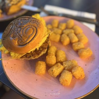 6th & G Breakfast - Breakfast & Brunch Near Me - San Diego, California