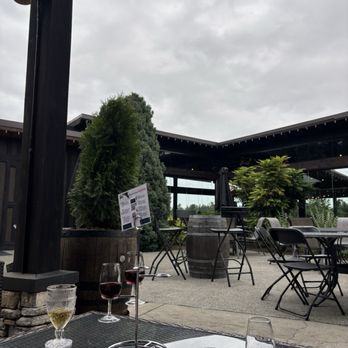 40 Knots Winery - Wineries Near Me - Comox, British Columbia
