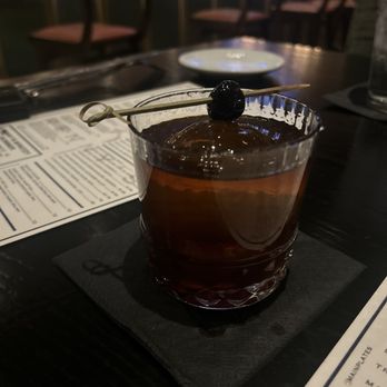 Renny's - rennys version of the old fashion - Bars Near Me - Dallas, Texas