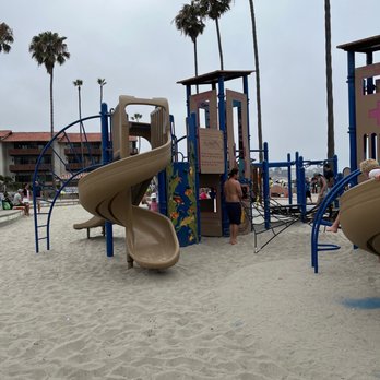 Kellogg Park - Playgrounds Near Me - La Jolla, California