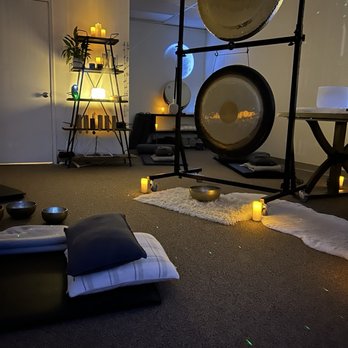 The Sound Bath Studio - Instruments and mats - Hypnosis/Hypnotherapy Near Me - Rolling Hills Estates, California The Sound Bath Studio - Instruments and mats - Hypnosis/Hypnotherapy Near Me - Rolling Hills Estates, California