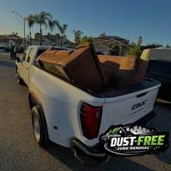 Dust-Free Junk Removal