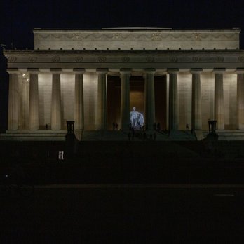 On Time Limousine - Lincoln Memorial - Limos Near Me