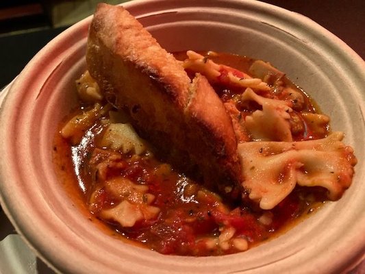 Pen & Pencil Club by null