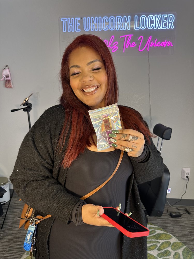 The Unicorn Locker Airbrush Makeup Studio Logo