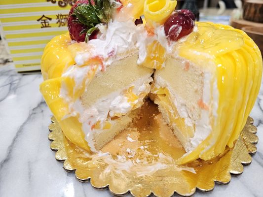 JIM'S BAKERY [Monterey Park, CA] by null