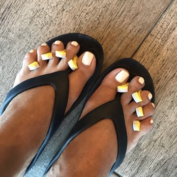 Star Nail Fever - Nail Color: Snow Flake by DND - Nail Salons Near Me - Miami, Florida Star Nail Fever - Nail Color: Snow Flake by DND - Nail Salons Near Me - Miami, Florida